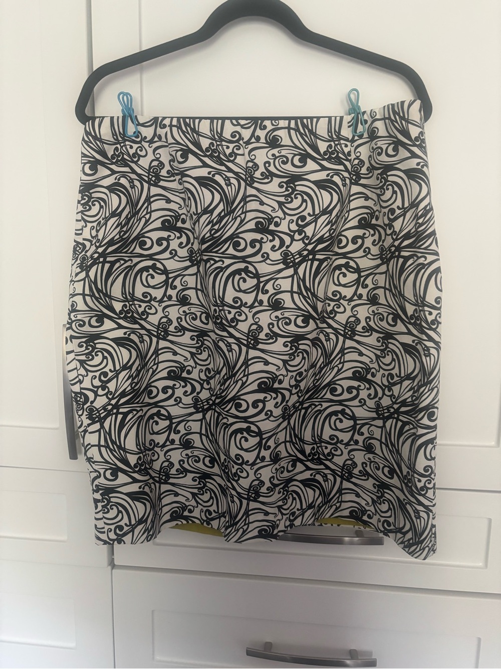 Sara Campbell Black and White Swirl Pencil Skirt